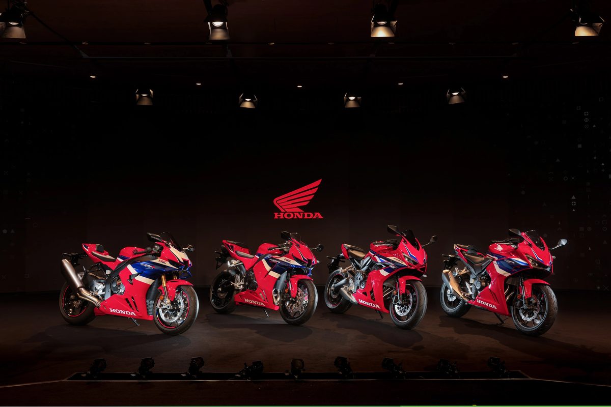 Modèles Honda – Gamme Honda CBR : quatre modèles CBR rouges côte à côte