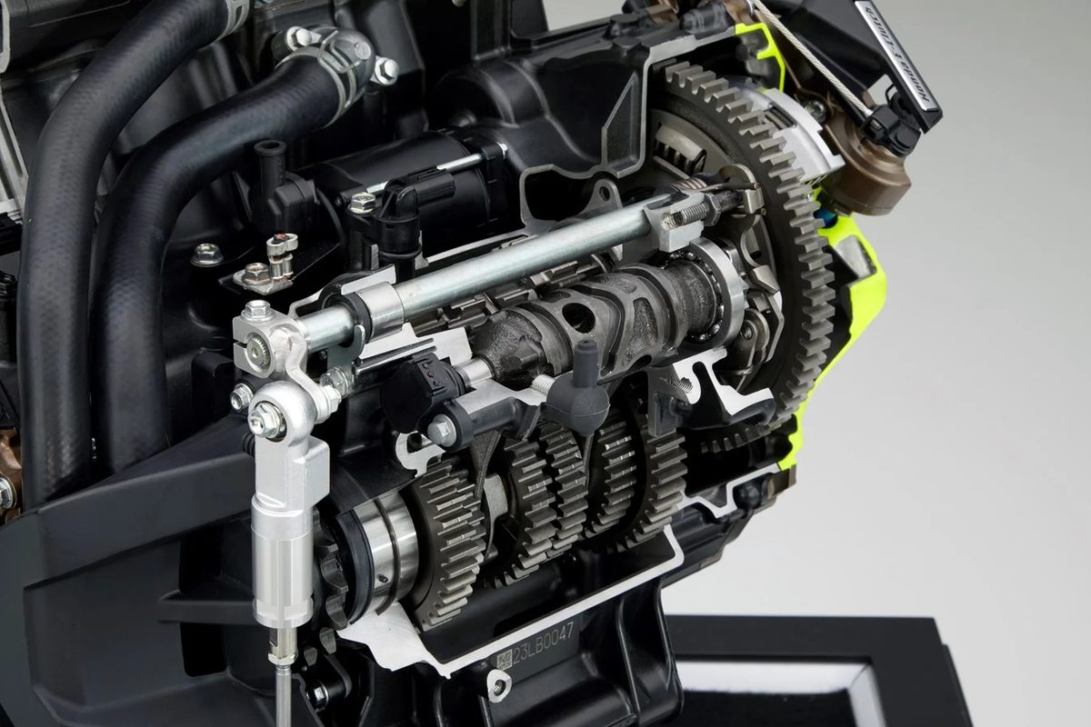 Arbre de sélection et boîte de vitesses de la Honda E-Clutch en détail