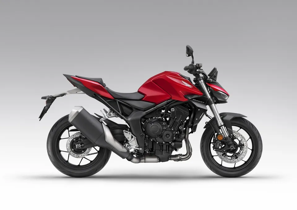 Honda CB1000 Hornet, roadster à quatre cylindres en ligne de 1000 cm³