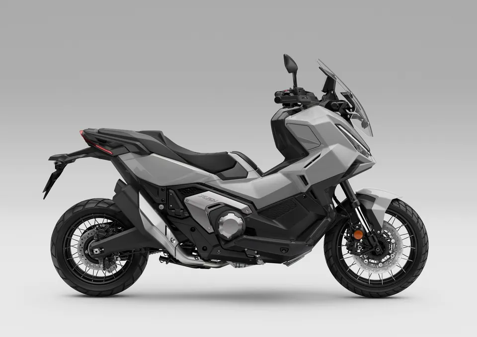 Honda X-ADV 750, scooter adventure vu de profil